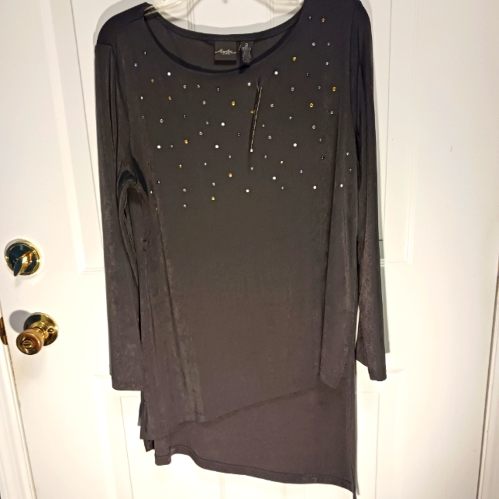 Chicos Travelers Asymmetrical Top Gray Sz 2 Lg Embellished